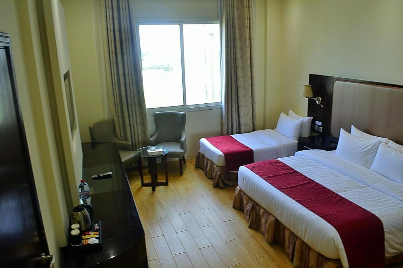 Palm Hotel 3*