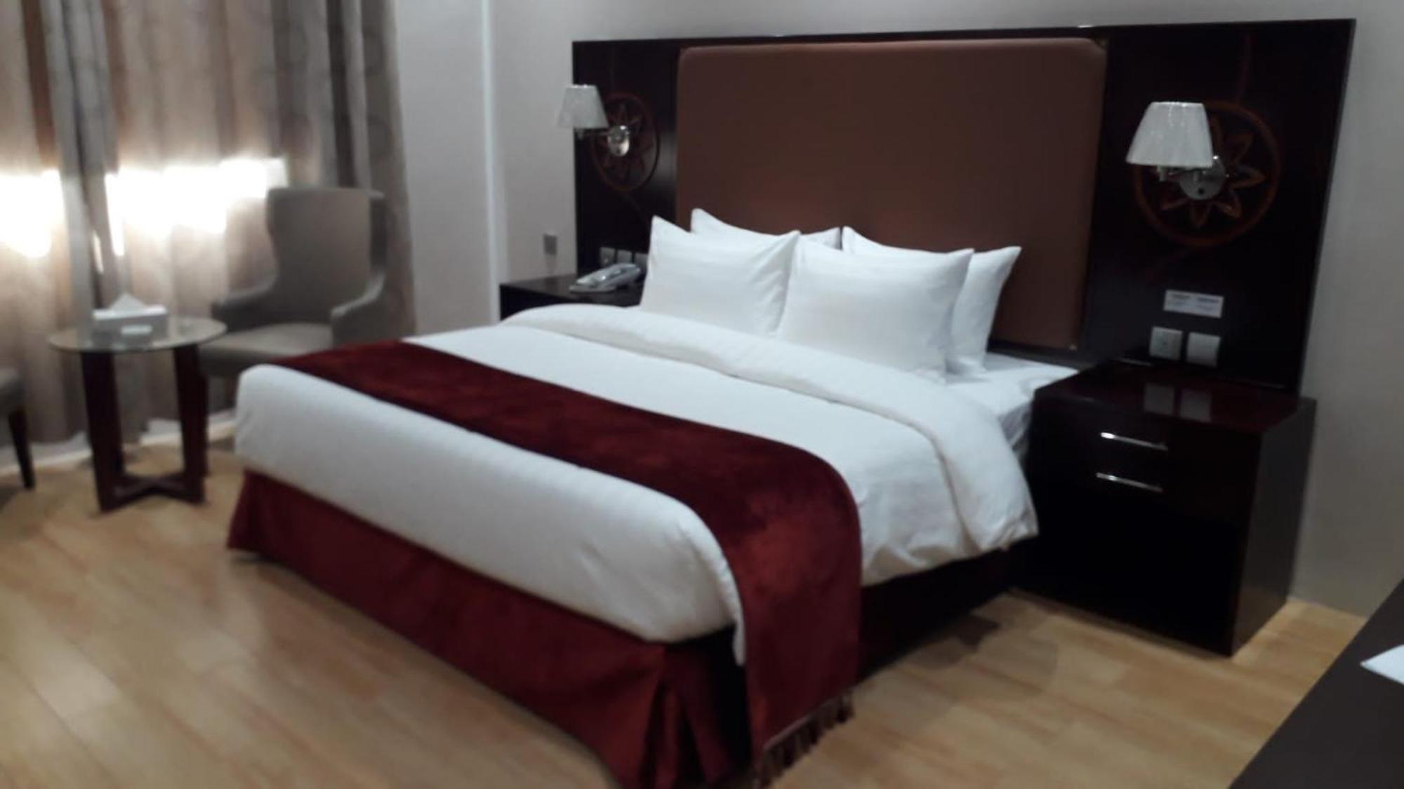 Palm Hotel 3*